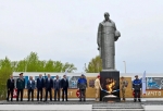 Виталий Хоценко принял участие в зажжении Вечного огня в селе Шипицыно Омской области