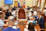 Виталию Хоценко доложили о ходе ремонта в восьми общежитиях омских вузов