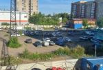 В омских Нефтяниках ликвидировали незаконную автостоянку