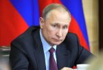 Президент отметил заслуги омичек в воспитании детей и развитии культуры