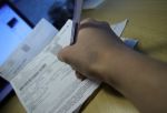 В следующем году квитанции за ЖКУ россиянам будут отправлять через Госуслуги 
