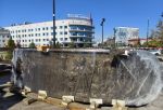 В Омск из Екатеринбурга привезли бронзовые горельефы для нового шара «Держава»