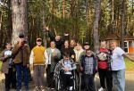 Где звучит смех и рождаются дружбы: как фонд «Рука помощи» создает особенные смены