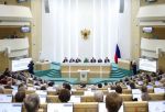 Скорые, семьи, зарплаты: какие социальные инициативы предложил Виталий Хоценко в Совете Федерации