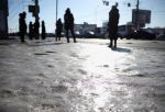 Омичам напомнили правила безопасности в гололедицу