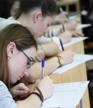 Ректор ОмГТУ Павел Корчагин объяснил, почему вуз поднимет стоимость платного обучения