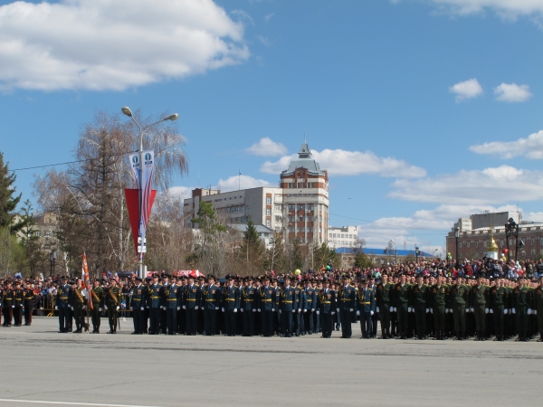 Фото с парада в омске