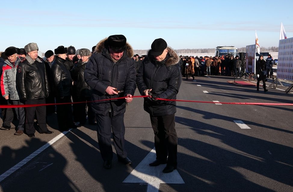 Новости омска дороги. Открытие дороги Омск. Окружная дорога Омск. Открытие дороги Чкалова. Открытие дороги Беклемишево.