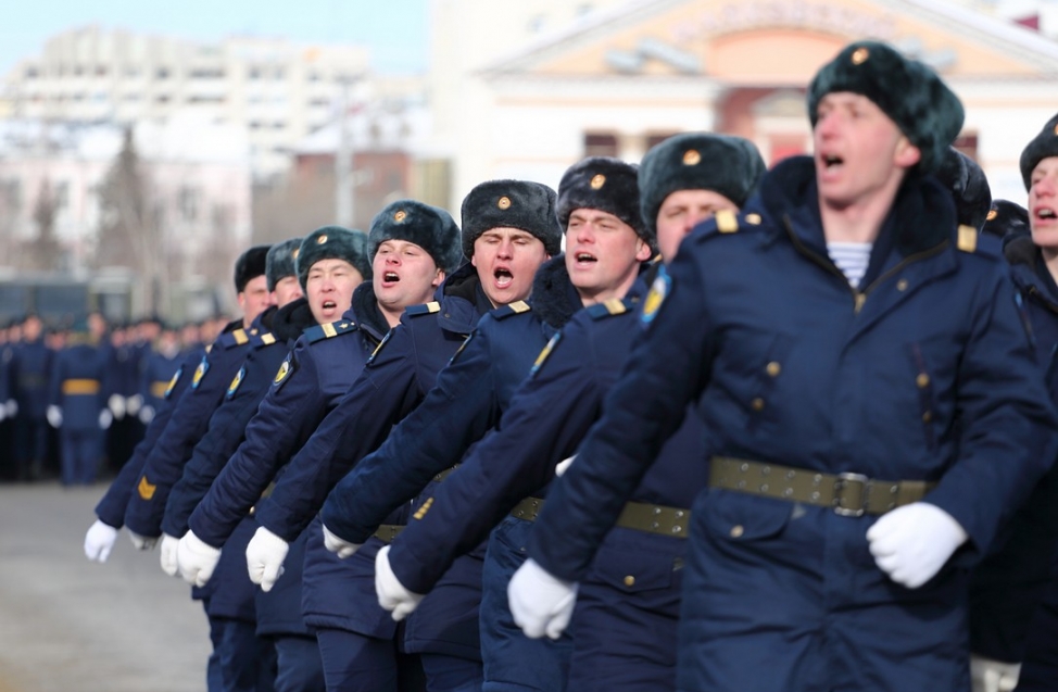 Ходят строем: африканские и российские солдаты построились и спели в Омске