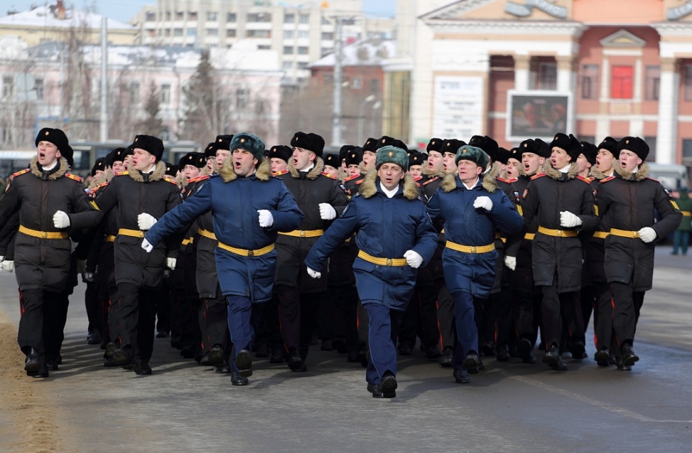 Ходят строем: африканские и российские солдаты построились и спели в Омске