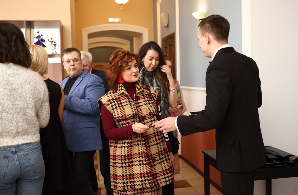 В Омске назвали «Первых леди»