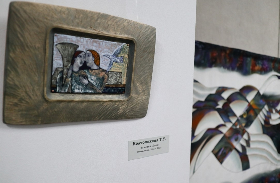 В Омске показали лучшие работы местных художников 