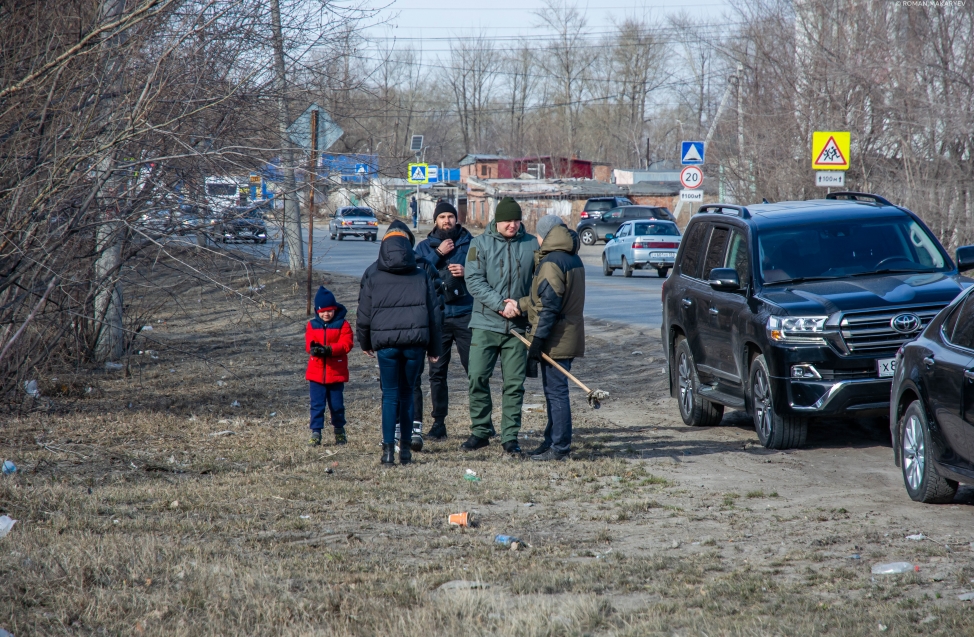 Как омские чиновники наводили чистоту в Нефтяниках (ФОТО)