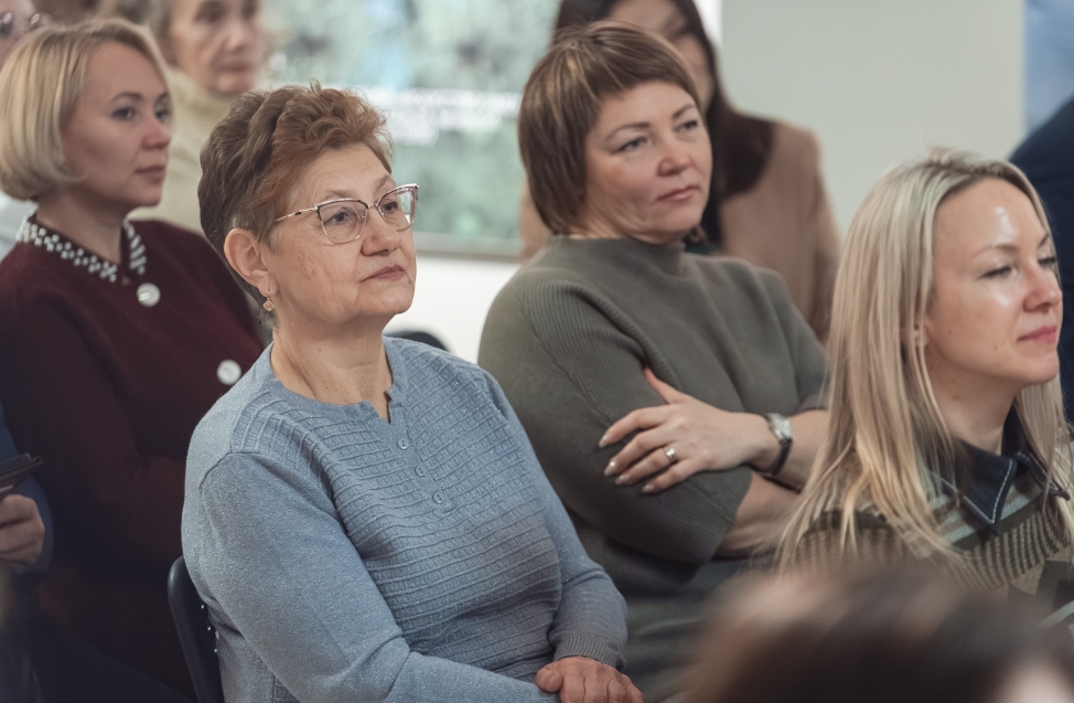 «Читателя обязательно нужно обмануть»: прошла презентация книги омских авторов «Лисы не строят нор» 