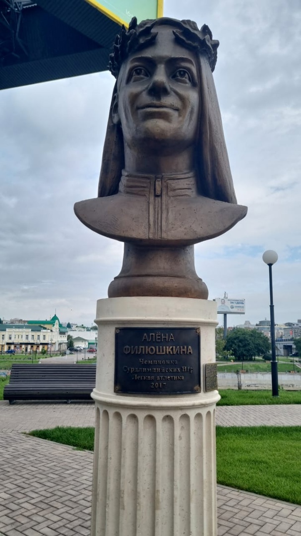 Порно видео огромные огромные большие сиськи