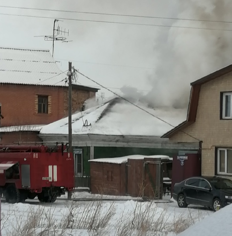 Пожар в омске. Город Омск улица Чередовая пожар. Пожар в Омске 10.12.20. Пожар в Омске сейчас Ленинский район Чередовая. ЧП Омск сегодня пожары.