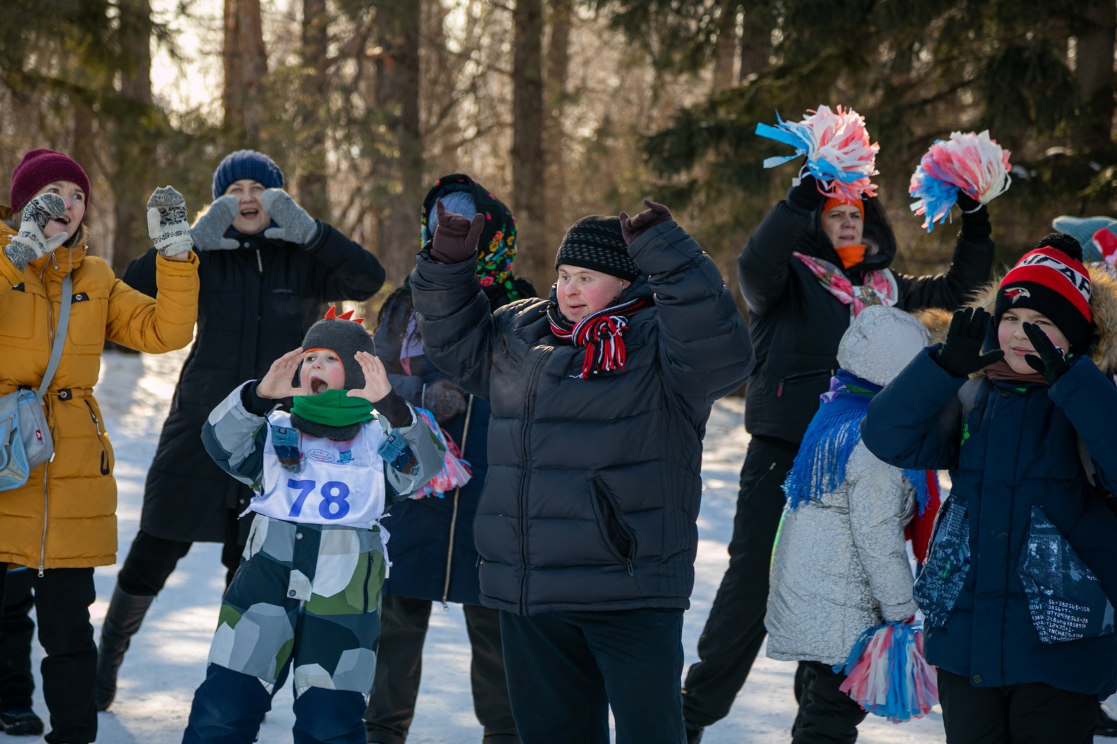 В Омске прошла 10-я благотворительная лыжная гонка «СПОРТ во БЛАГО» в  поддержку детей с синдромом Даун | 03.03.2023 | Омск - БезФормата